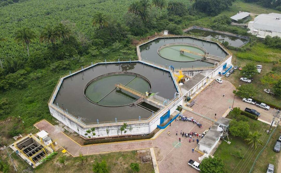 Tras 9 años de ser entregada, reactivan planta tratadora de aguas residuales en Tuxtepec, Oaxaca. Fotos: Antonio Mundaca