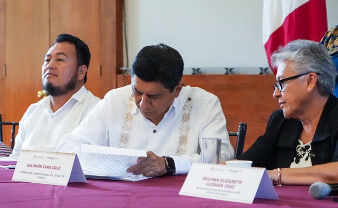 Tras acusación de "vender la gobernabilidad de la Sección 22", diputado exige pruebas al gobernador de Oaxaca. Foto: Especial