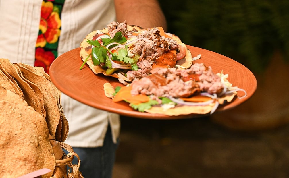 La salchicha ejuteca es utilizada para preparar diversos platillos de la cocina oaxaqueña. Foto: Secretaría de Turismo  de Oaxaca.