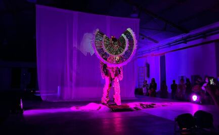 Muxx: Performance del artista de Oaxaca que explora la "arqueología de la memoria" de sus ancestros
