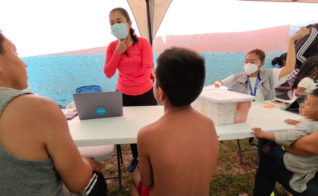 Descartan Servicios de Salud de Oaxaca caso sospechoso de viruela del mono entre migrantes varados en Tapanatepec. Foto: Roselia Chaca