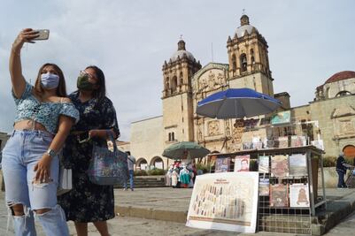 Ya son 921 los casos de Covid-19 con potencial de contagio en Oaxaca; se confirman 176 en 24 horas