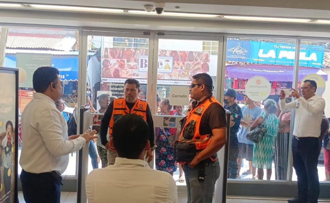 Coordinación Municipal de Protección Civil de Santiago Pinotepa Nacional realiza valoraciones en inmuebles tras sismo de magnitud 5.6. Foto:Especial