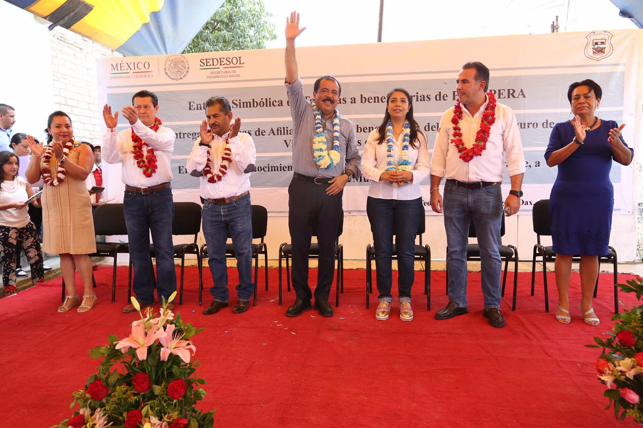 Tienen 1.9 millones de oaxaqueños beneficios de Prospera