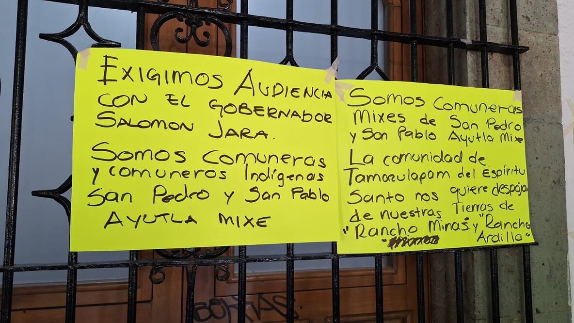 Comuneros de Ayutla Mixe denuncian por despojo de tierras a Tamazulápam; piden audiencia con Jara. Foto: Especial