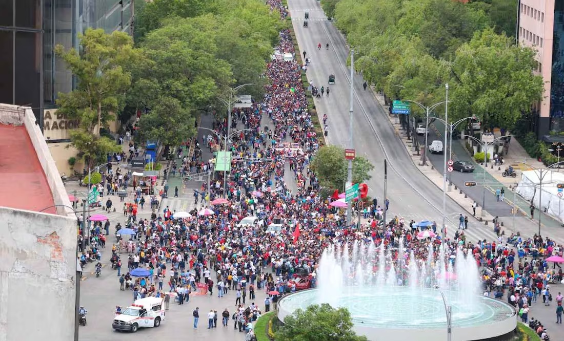 Maestros de la CNTE se movilizan en la Ciudad de México. Foto: Axel Sánchez/ EL UNIVERSAL