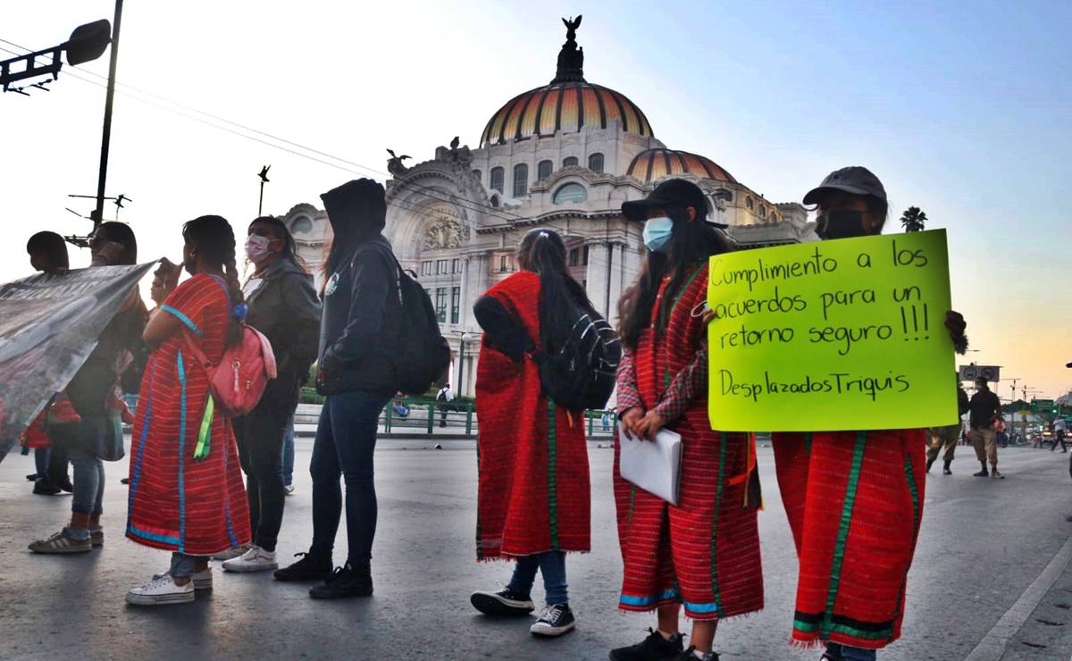 Asegura Segob que se reinstaló diálogo para retorno de familias triquis a Oaxaca; organizaciones lo niegan