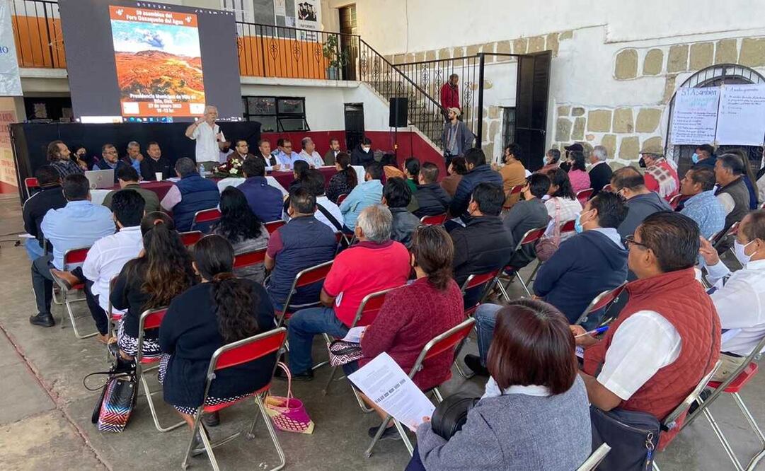 Exigen 25 comunidades al gobierno de Oaxaca adoptar 10 puntos para crear una política del agua. Foto: Especial