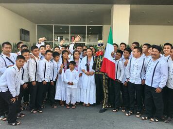 Engalana CIS número 8 de Zoogocho el GP México 2017