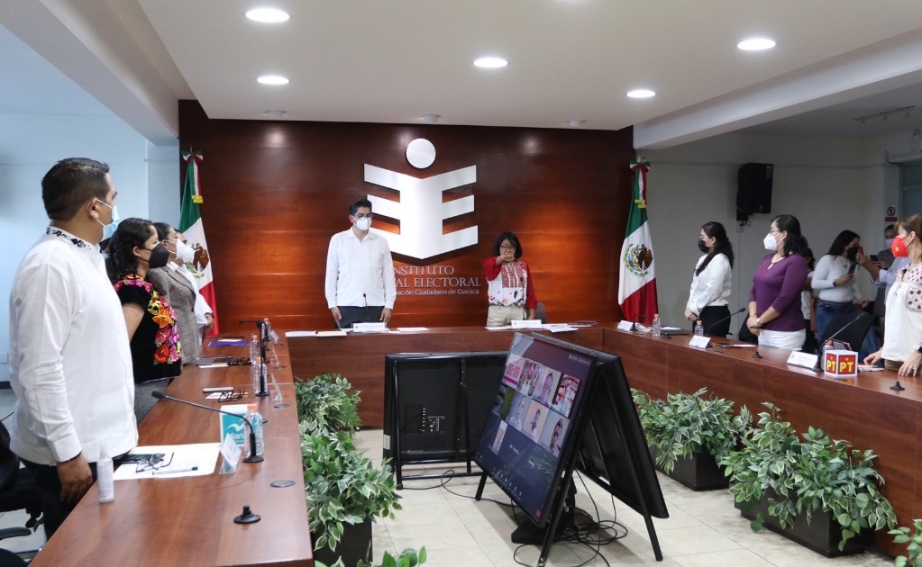 Elizabeth Sánchez se convierte oficialmente en la primera mujer en presidir el IEEPCO