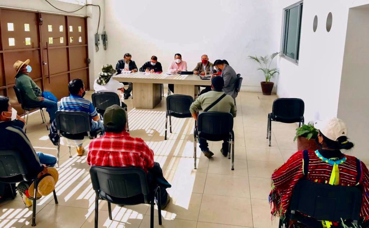 Establece Segego diálogo con triquis de Xochixtlán, tras incidente en caseta de Huitzo, Oaxaca