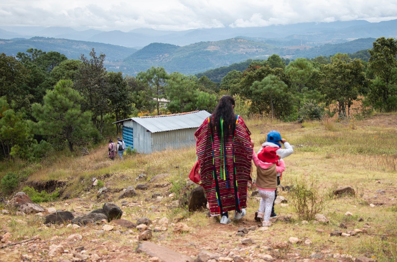 Xochixtlán, el pueblo triqui que fue atacado en una caseta de Oaxaca, lleva 16 años sin recibir recursos