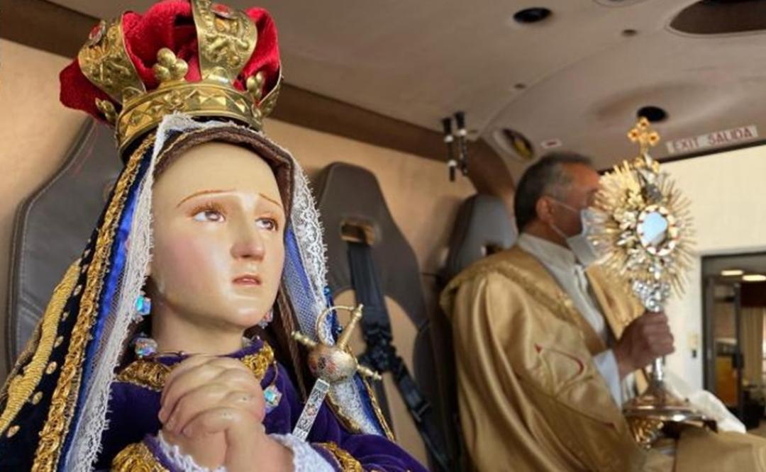 Virgen de los Dolores "vuela" sobre Querétaro para frenar coronavirus