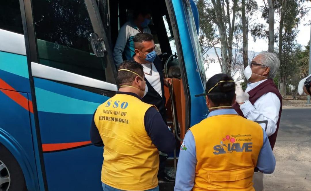 Aislan a 160 jornaleros que volvieron de Monterrey a Xadani por riesgo de coronavirus