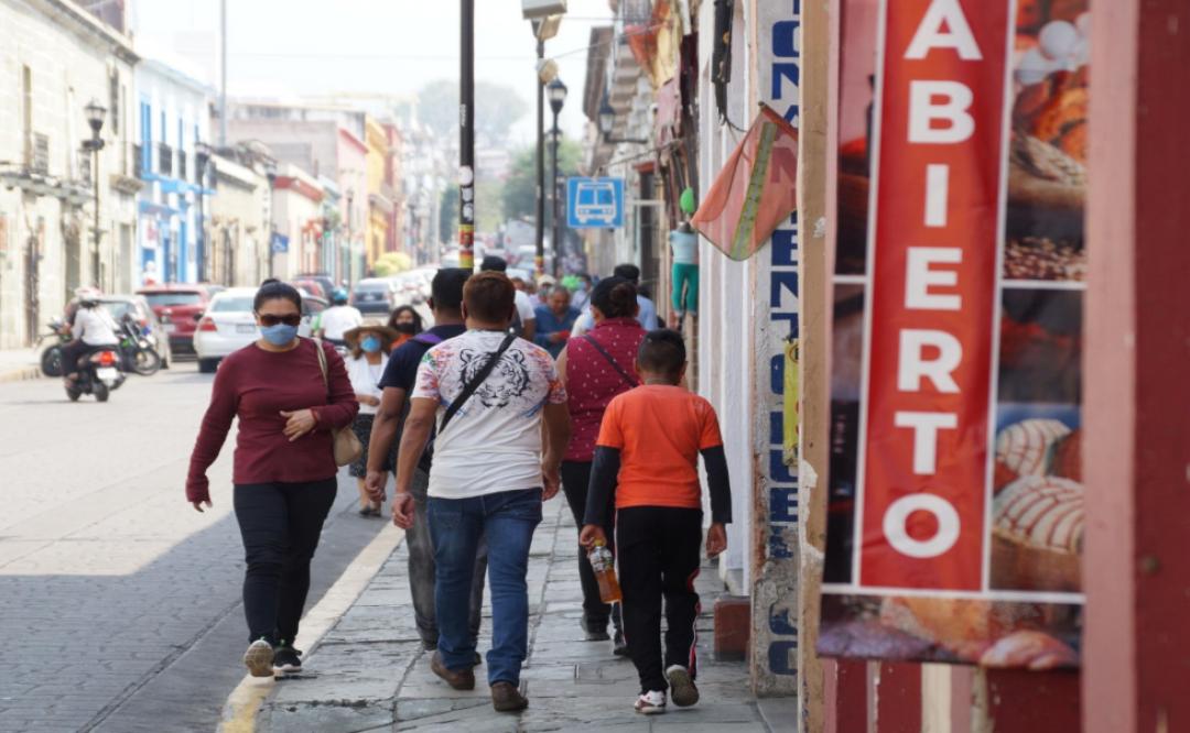 Locatarios en Oaxaca reabren negocios ante crisis por coronavirus