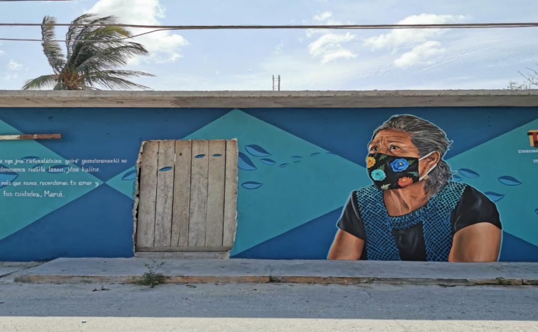Con murales, artistas en Juchitán rinden homenaje a médicos que combaten Covid-19