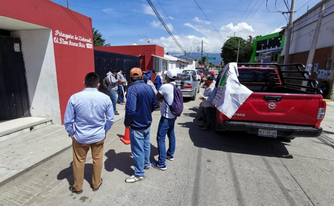Pobladores de Santiago Jocotepec piden ayuda por lluvias; CEPCO promete atención