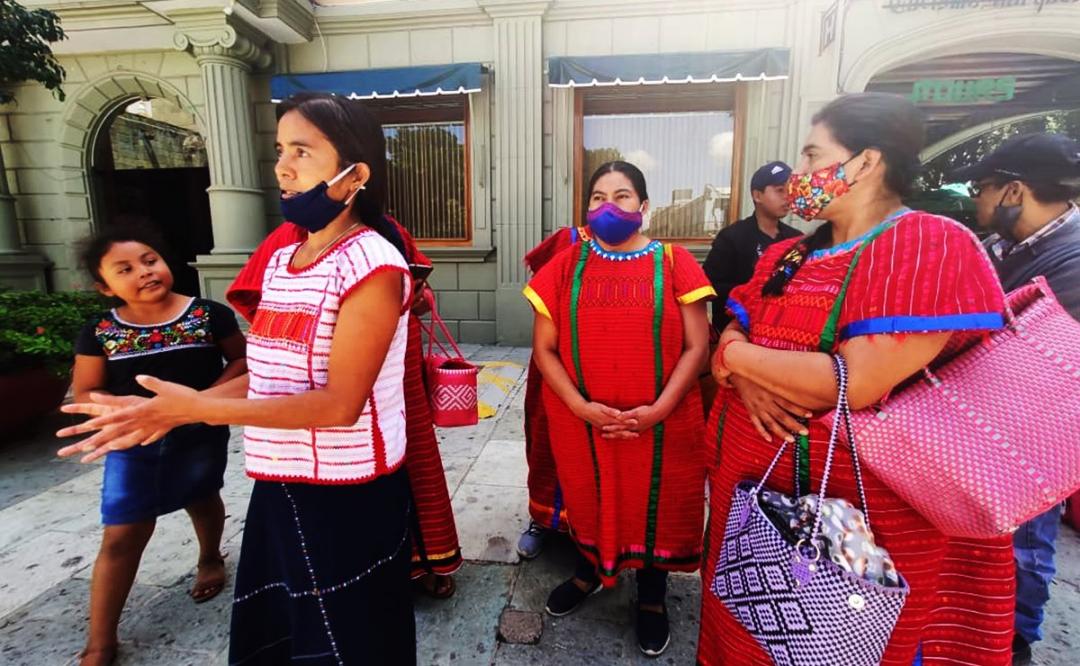 Mujeres triquis exigen justicia a 10 años de ser desplazadas de San Juan Copala