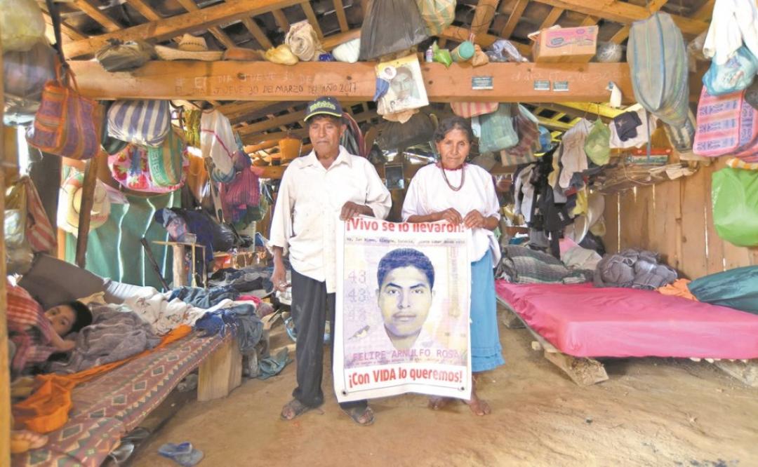 Ni la pandemia frena la búsqueda de la familia de Felipe, uno de los 43 normalistas desaparecidos