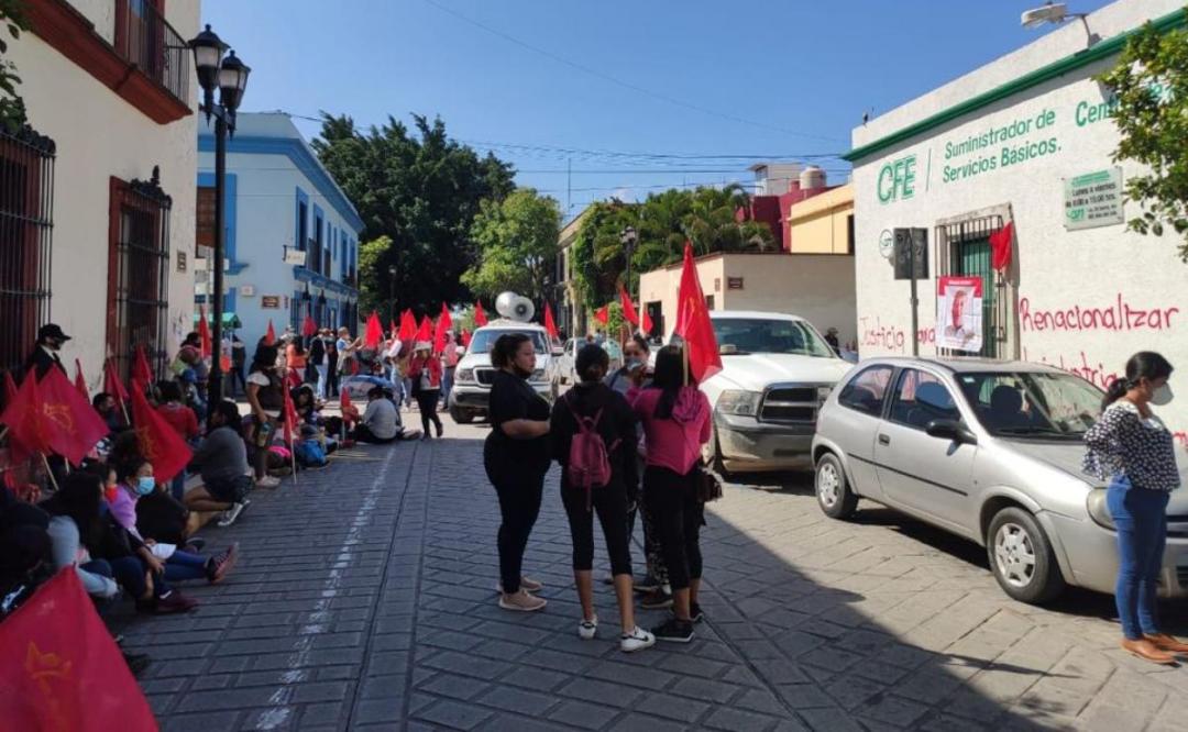 Protestan comunidades indígenas contra la CFE; piden condiciones dignas para enfrentar la pandemia
