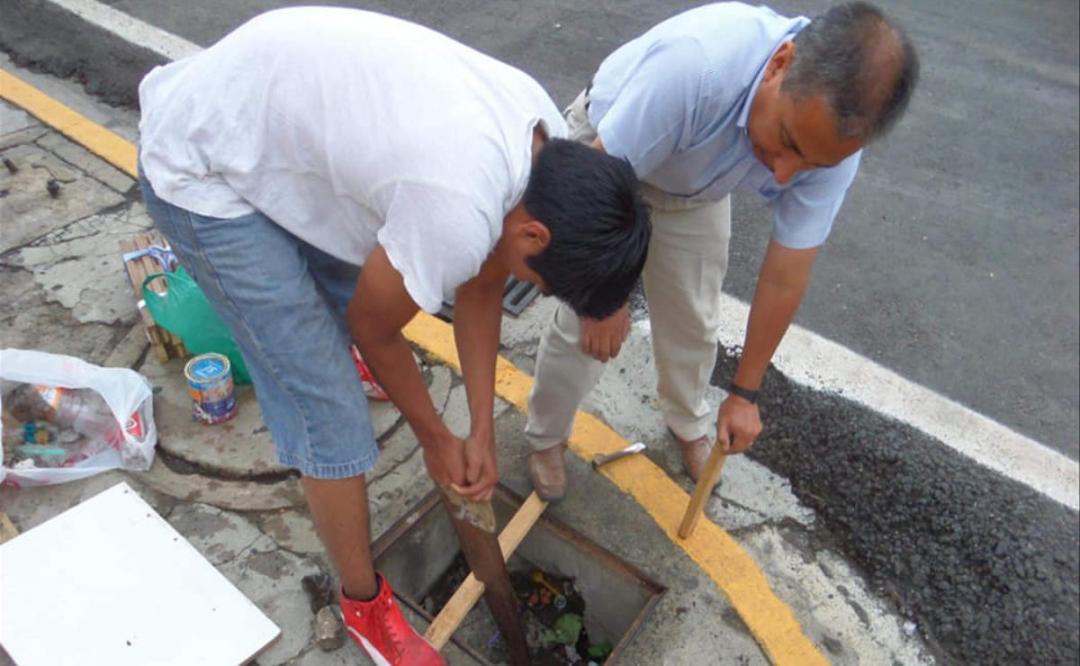 Iniciativa ciudadana repara calles de la ciudad de Oaxaca para personas con discapacidad