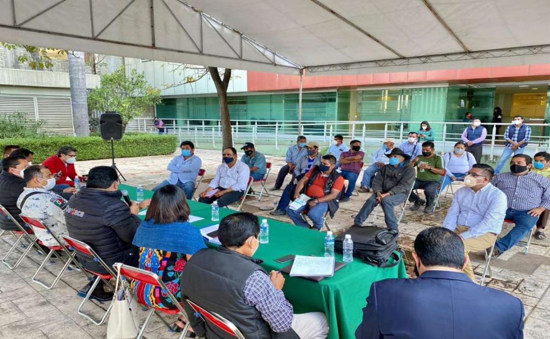 Tras violencia que dejó dos muertos, Textitlán y Xochiltepec firman minuta de paz en mesas de diálogo