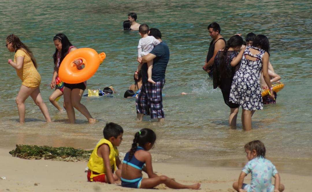 Más de 600 personas han sido sancionadas en Puerto Escondido por no usar cubrebocas