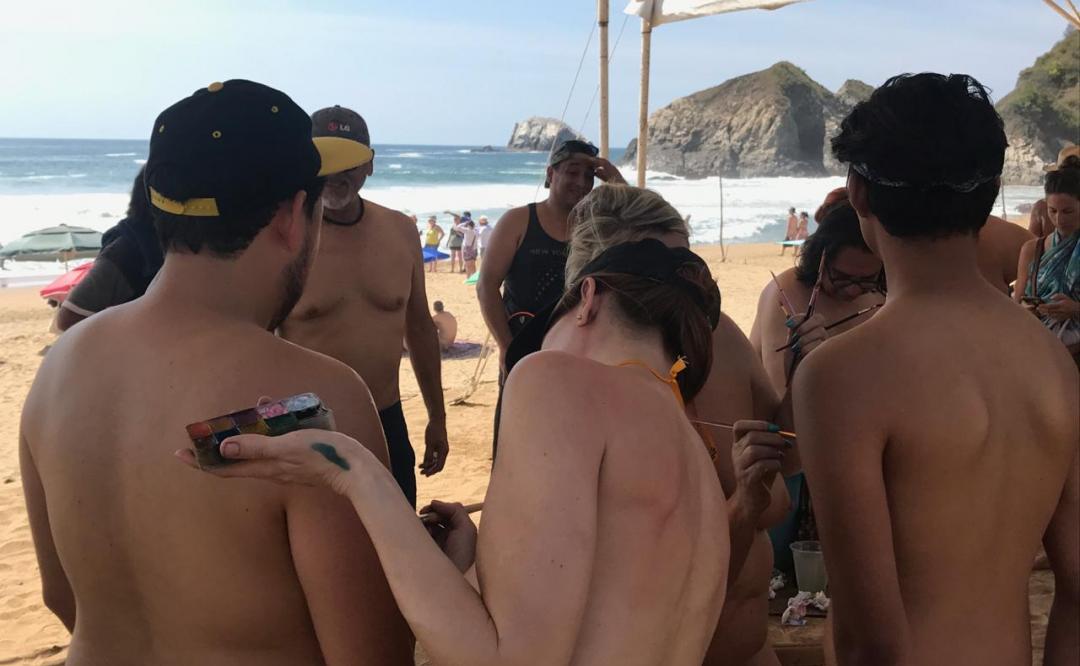 Festival Nudista de Zipolite será sin actividades masivas; busca “ayudar a la golpeada economía” del lugar