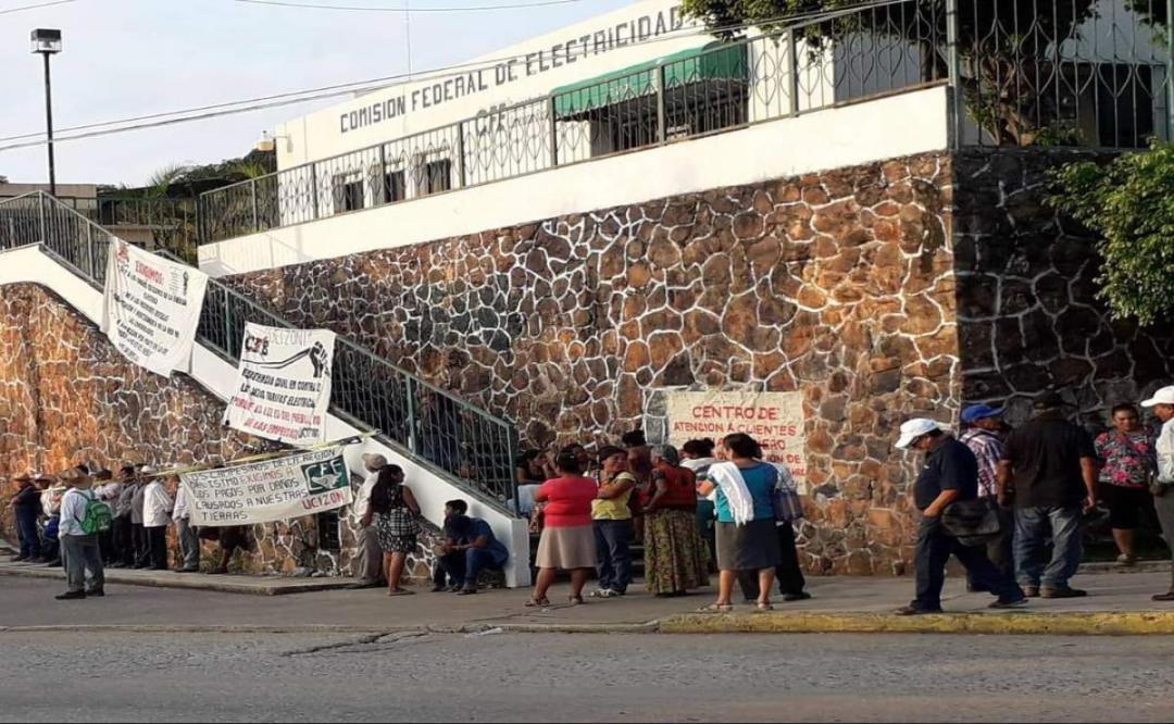 Pueblos del Istmo en Oaxaca se declaran en resistencia contra la CFE para impedir más cortes de luz