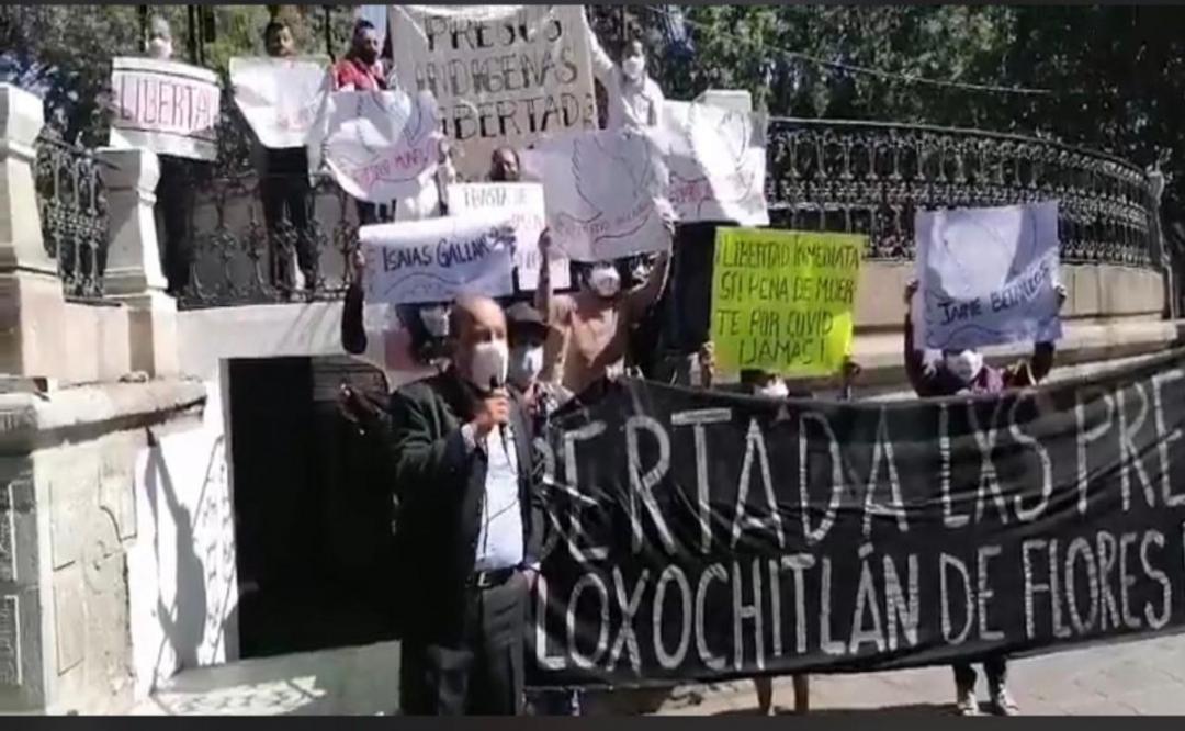 Exigen a Poder Judicial de Oaxaca liberar a 5 presos de Eloxochitlán, acusan a diputada de Morena de retrasar proceso