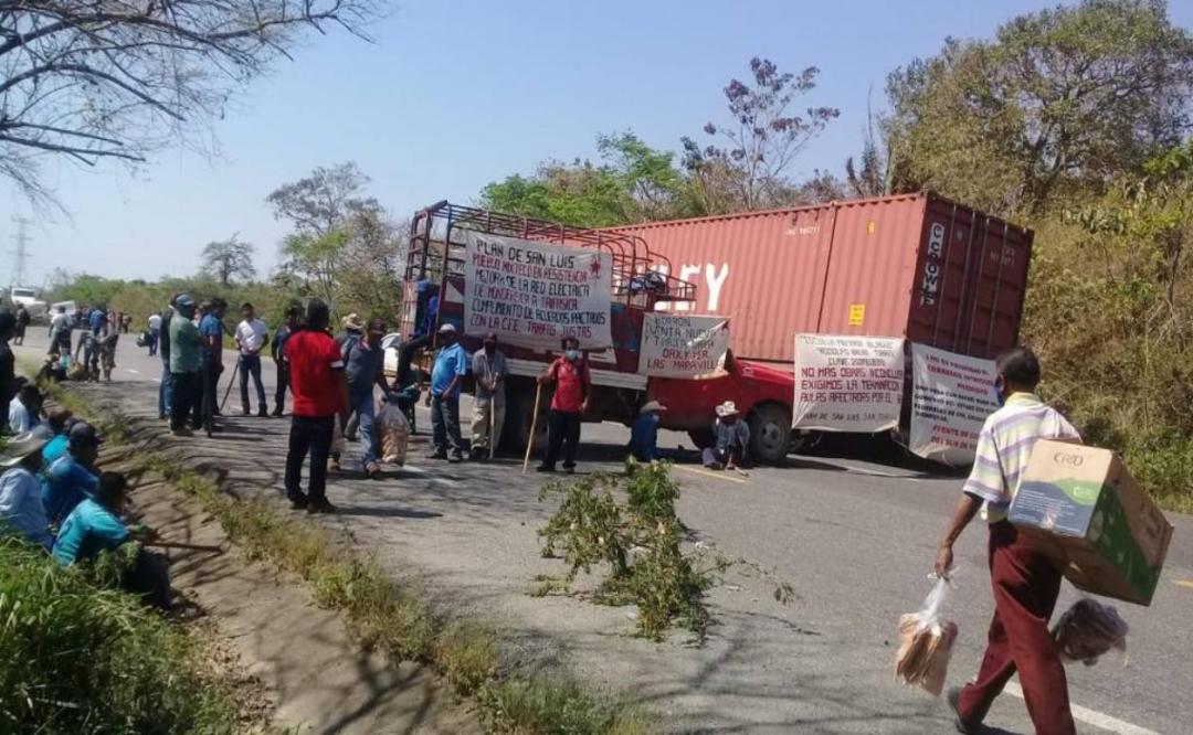 Habitantes de 42 comunidades del Istmo, en Oaxaca, exigen vacunación contra Covid-19