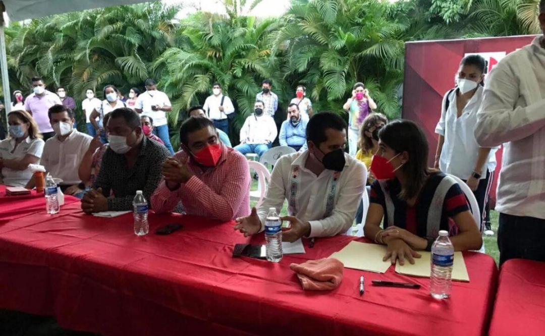 Sistema Anticorrupción pide a FGR investigar a funcionarios de Oaxaca que participaron en acto del PRI