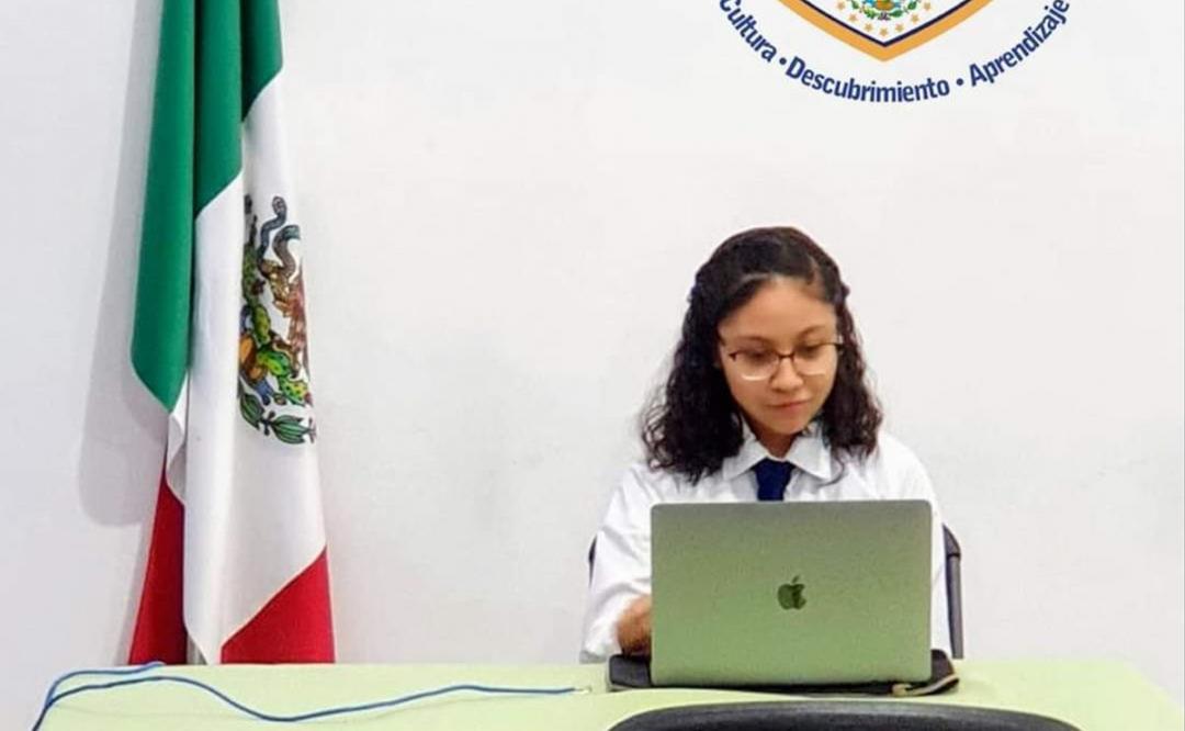 Adolescente zapoteca de Oaxaca gana primer lugar en Feria Mundial de Ciencia en Indonesia, con corto sobre micromachismos