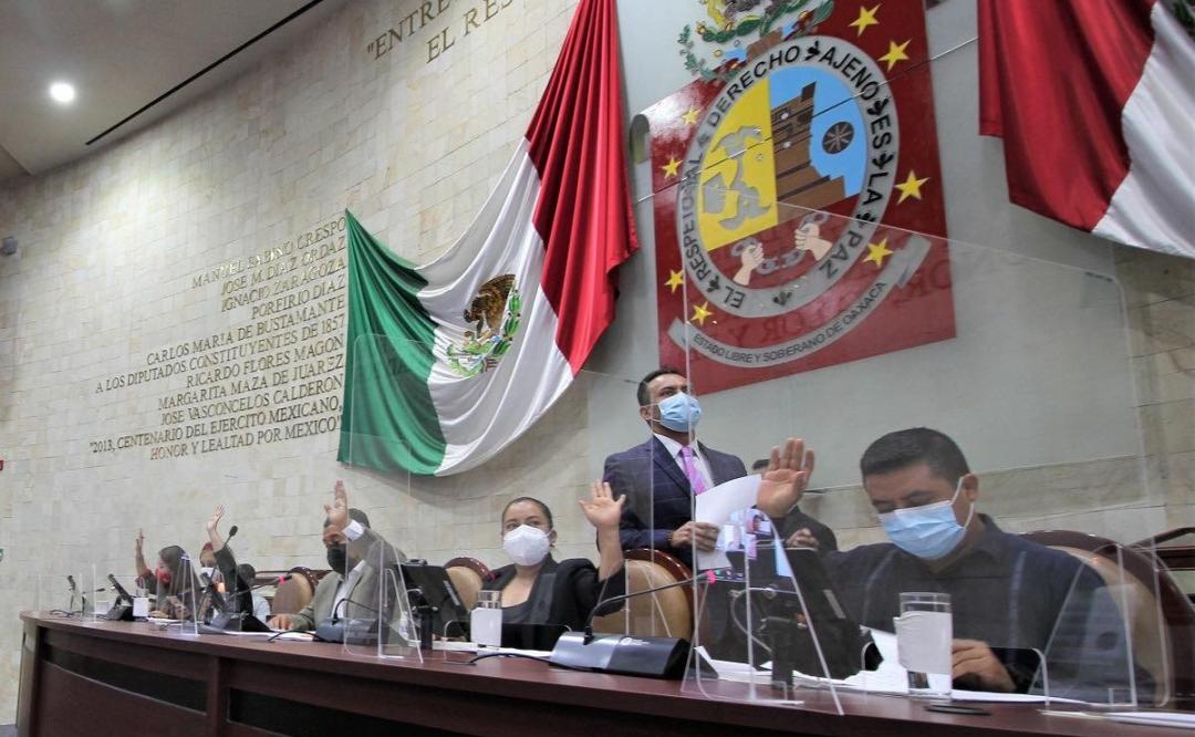 Por Covid-19, Congreso de Oaxaca exhorta a Murat y a los 570 municipios a evitar reuniones masivas