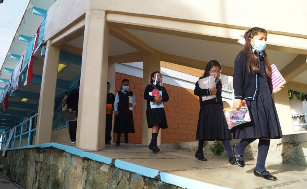 La 4T buscó frenar amparos para vacunar a niños contra Covid; Oaxaca suma más de 60 familias en lucha legal