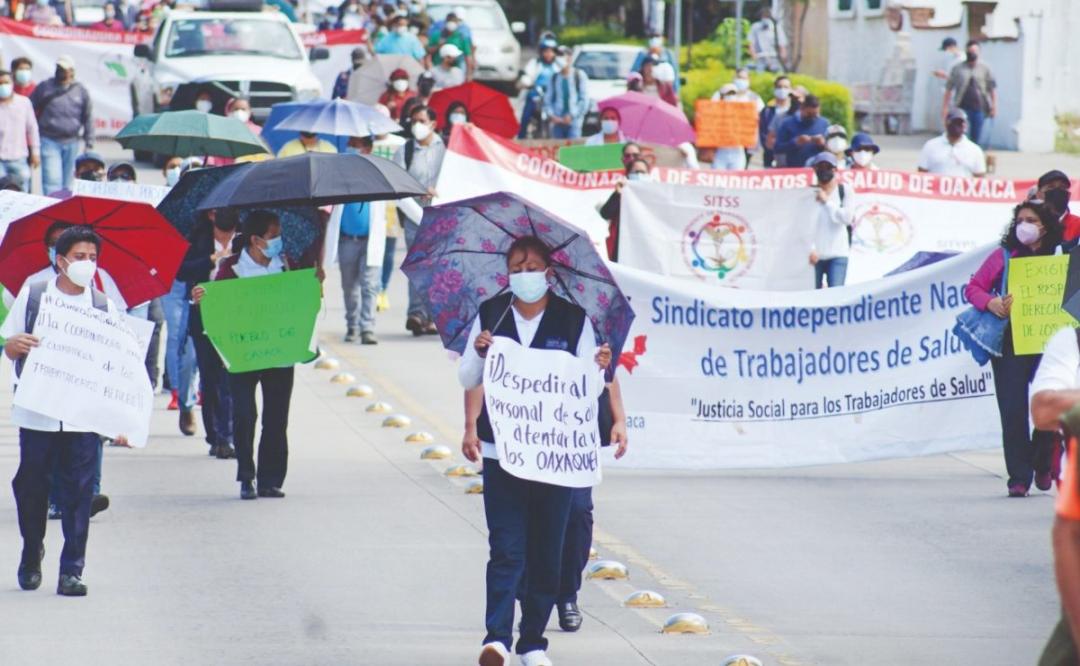 'Cargan' SSO con gastos de 220 comisionados sindicales en Oaxaca; le cuestan 5.4 mdp al mes