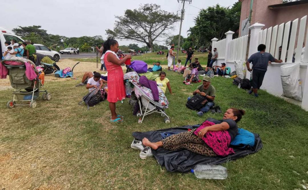 Tras paso por Oaxaca, se reduce a 500 los migrantes que cruzan en caravana por Veracruz