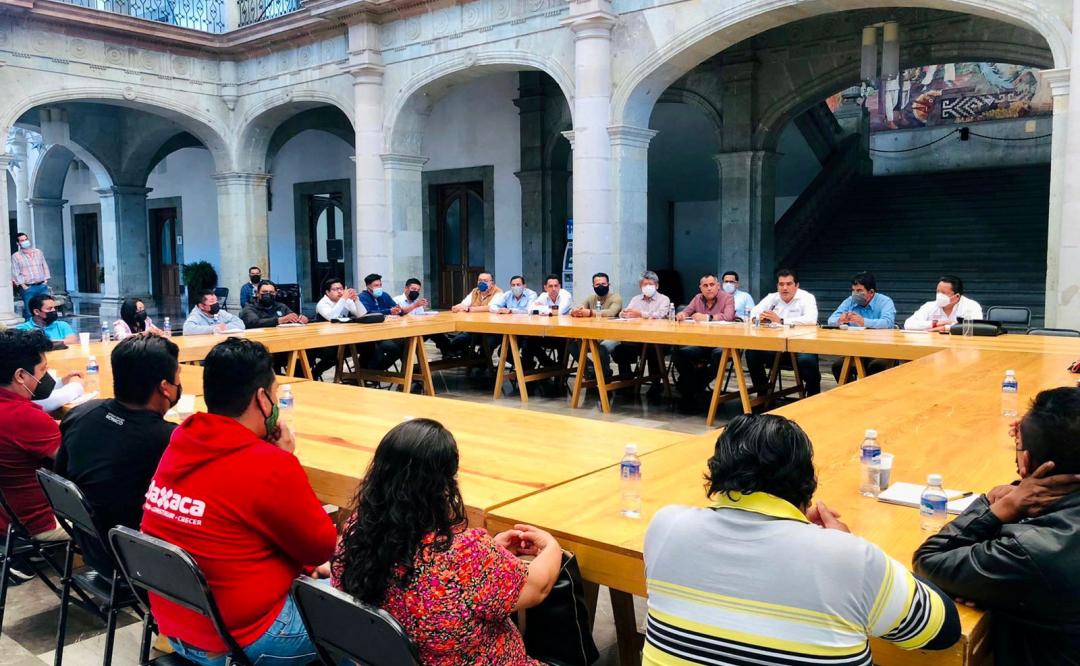 Gobierno de Oaxaca ya había gestionado 20 mdp para adeudos sindicales del ayuntamiento capitalino