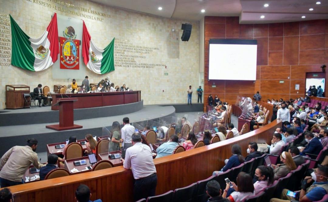 Aprueban diputados de Oaxaca más de 273 mdp de presupuesto para partidos políticos en 2022