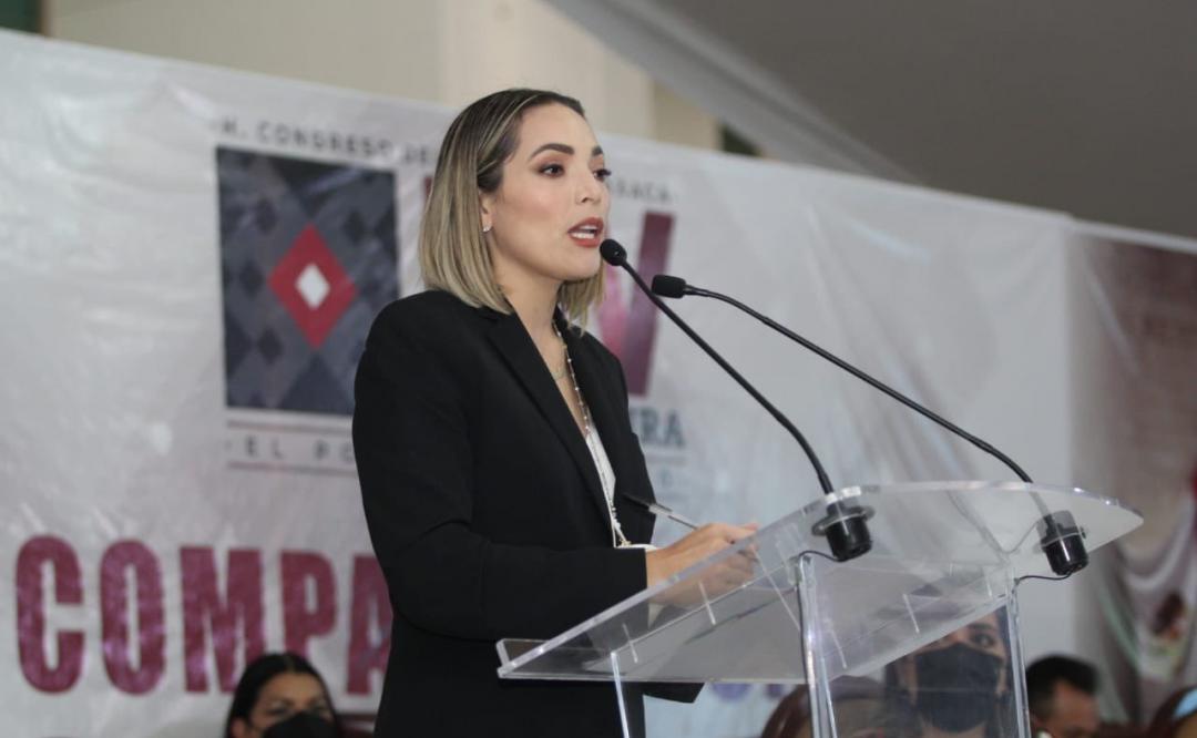Karla Villacaña, secretaria de las Culturas y las Artes de Oaxaca, se aísla por contagio de Covid-19