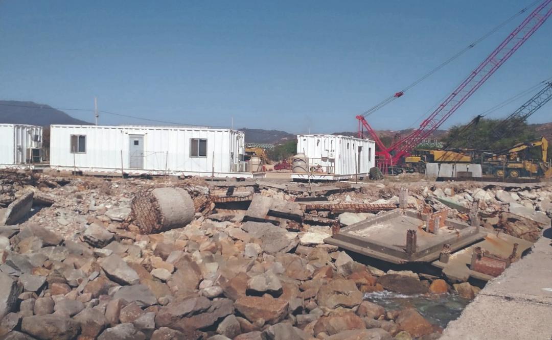 Muere trabajador en accidente en banco de rocas para Rompeolas del puerto de Salina Cruz, Oaxaca