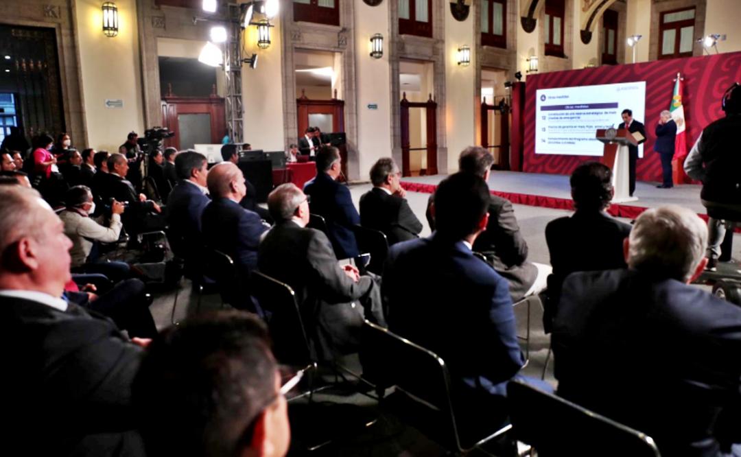 Representantes de cámaras empresariales asistieron a Palacio Nacional.