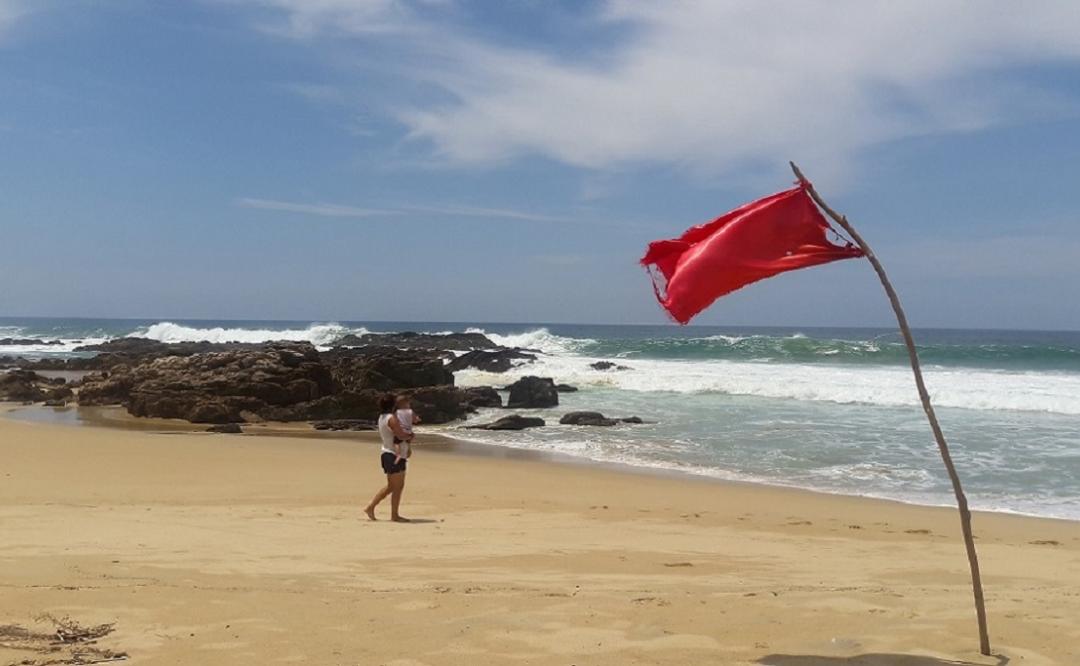 Alerta Protección Civil sobre mar de fondo en Costa de Oaxaca y primer ciclón de la temporada