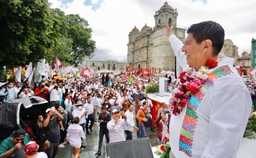 “Mi gobierno será de territorio, no de escritorio”, dice Jara en su cierre de campaña en Oaxaca