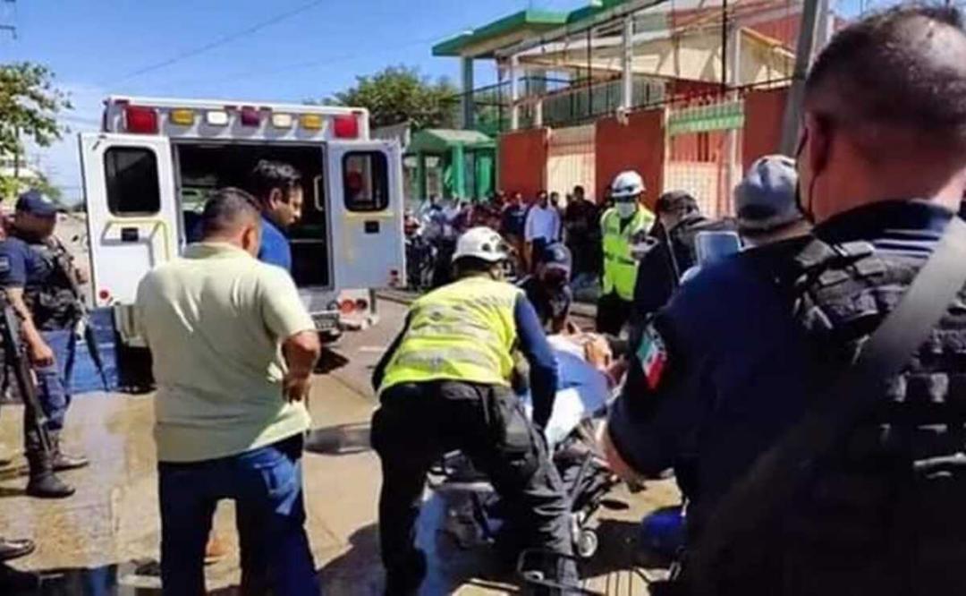 Carlos Eduardo L. M. fue atacado a balazos la tarde de este viernes en la Segunda Sección de Juchitán.