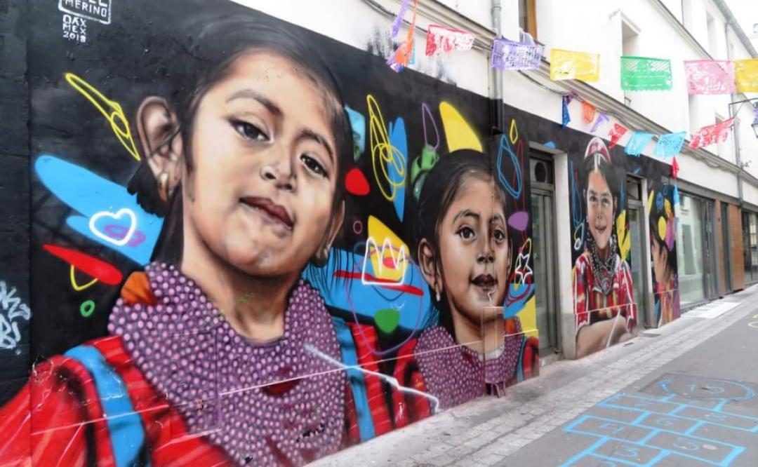 Artista triqui de Oaxaca pide ayuda a AMLO para que le devuelvan 12 obras retenidas en Querétaro