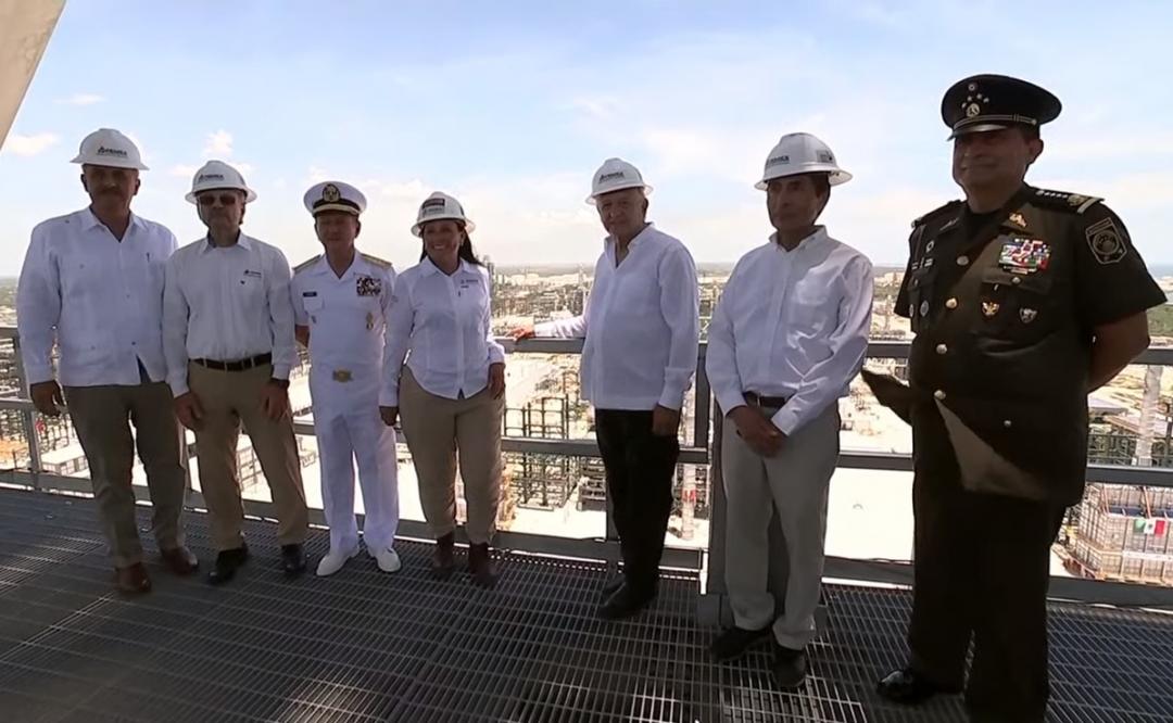 El presidente López Obrador aseguró que Dos Bocas, Tabasco, fue el mejor sitio para la construcción de la nueva refinería.