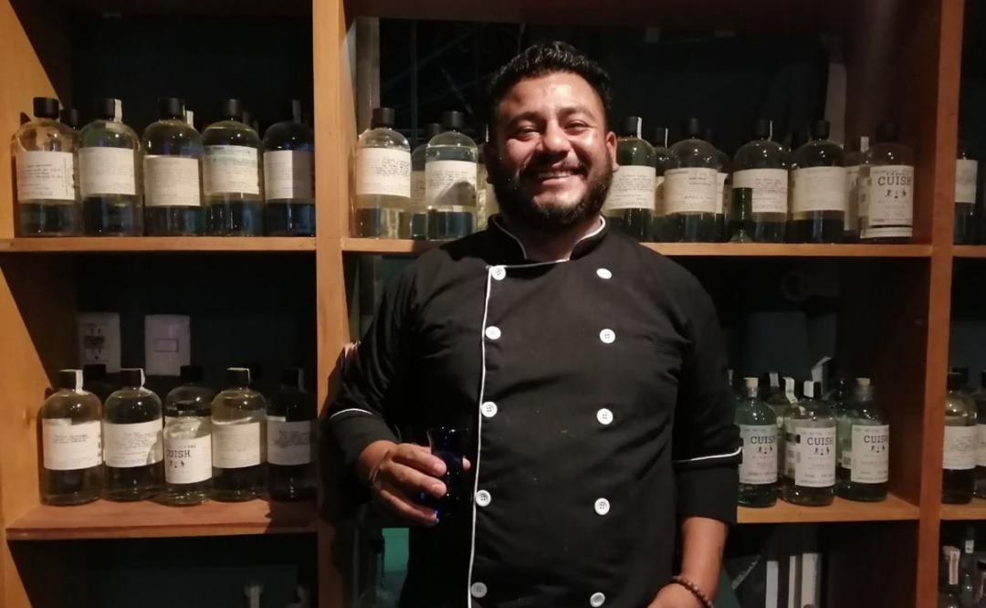 Guillermo Echeverría, el chef de Oaxaca que busca impregnar el sabor del mezcal en sus creaciones