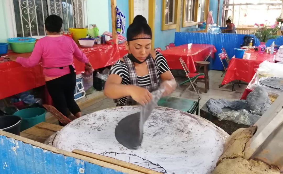 Con baile, música y artesanías inicia Feria de la Tlayuda 2022 en San Antonio de la Cal, Oaxaca