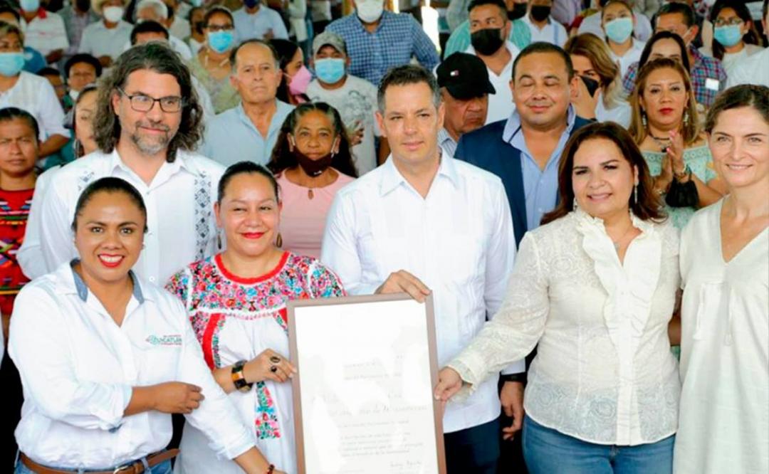 Entrega UNESCO en Oaxaca certificado de inscripción del Valle de Tehuacán-Cuicatlán como Patrimonio Mundial